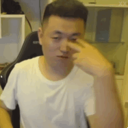 药水哥矿泉水瓶表情包